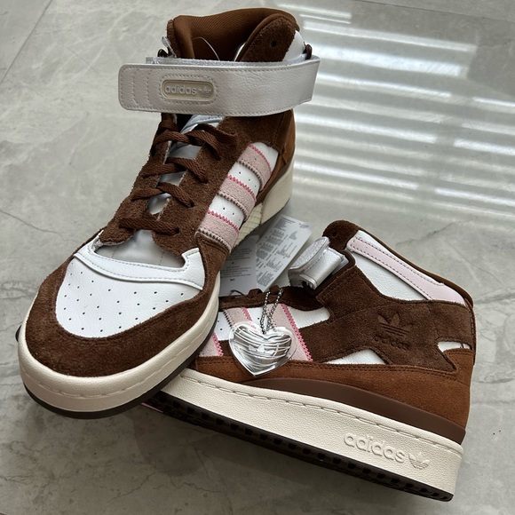 Adidas Forum Mid Men's Shoes Size 12 ‘chocolate to my strawberry' GY6802 Rare - Picture 4 of 12